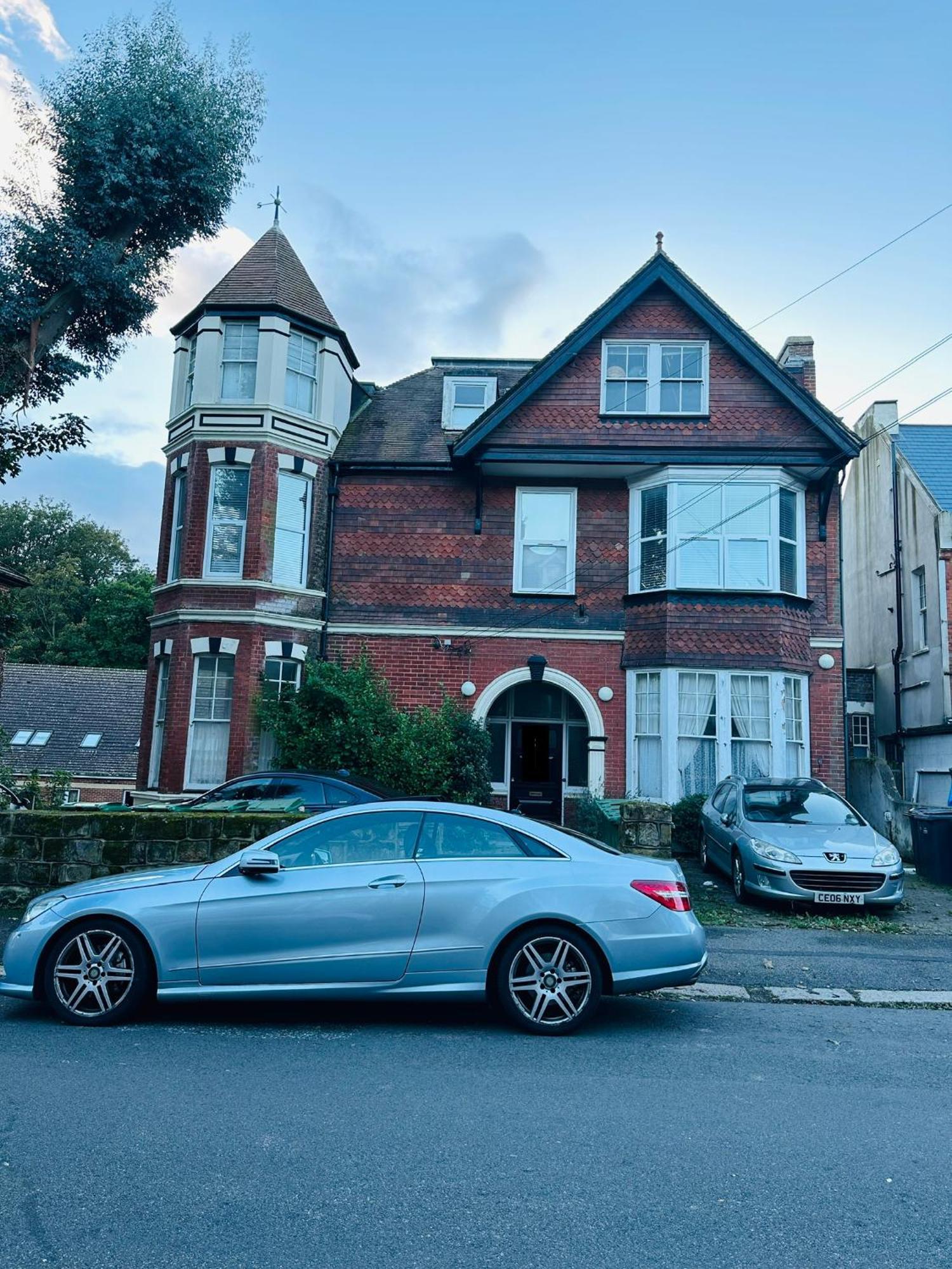 Newly Refurbished Two Bedrooms Flat St Leonards-on-Sea エクステリア 写真